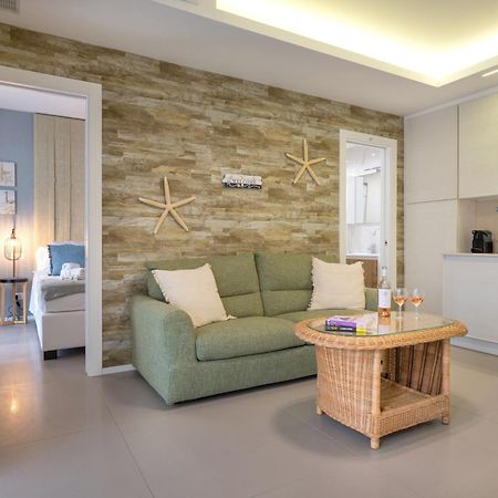 Cozy Marine Apt With Jacuzzi - 250Mt From Sea Полиньяно-а-Маре Экстерьер фото